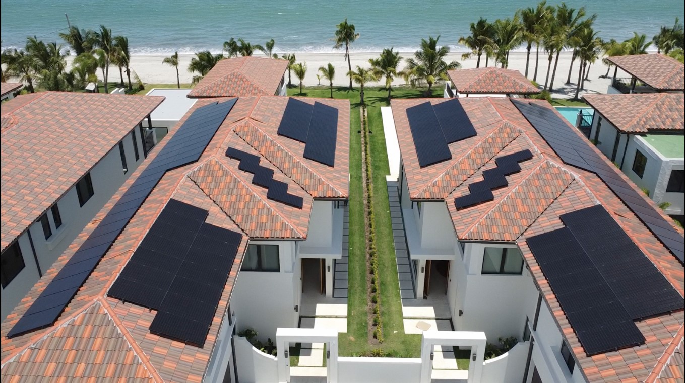 Si vives en Panamá, “La Casa de las Baterías” te ofrece paneles solares para tu hogar ideal