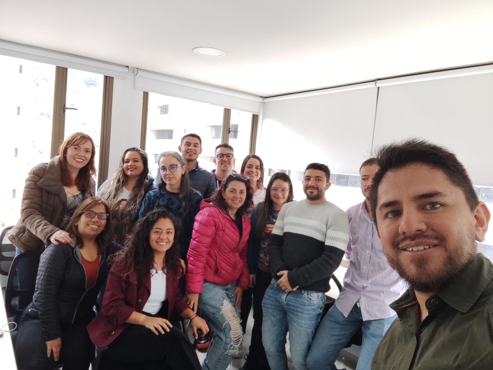 ¿Es posible operar sin una licencia social? Riesgos y consecuencias para negocios en Argentina