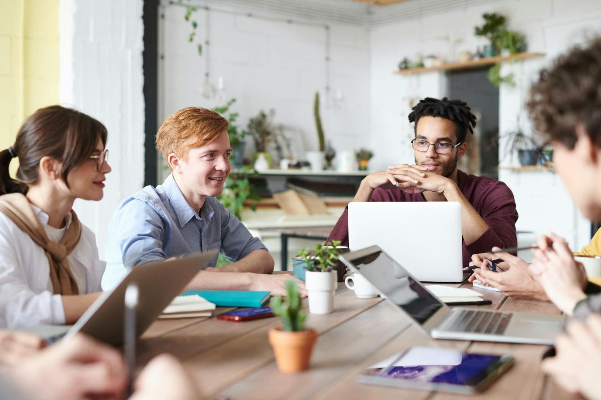 ¿Qué es la consultoría social y cómo puede beneficiar a tu empresa en  Perú?