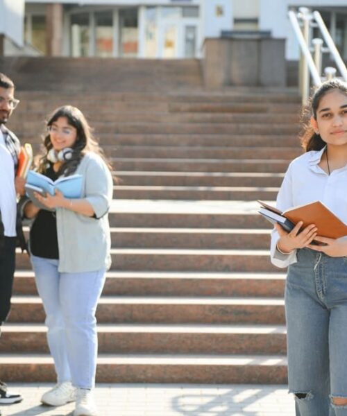 Universidad Latina responde a los retos del sector industrial con Ingeniería Industrial