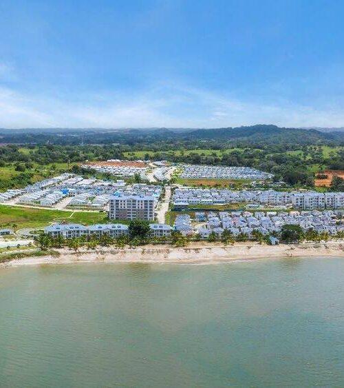 Mejoras en la red de transporte facilitan el traslado hacia Playa Dorada desde la Ciudad de Panamá