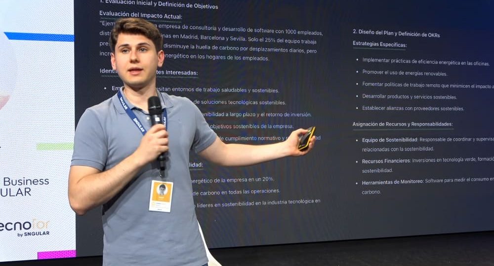 Formación en IA con impacto real: Daniel García-Cordero en CenteIA