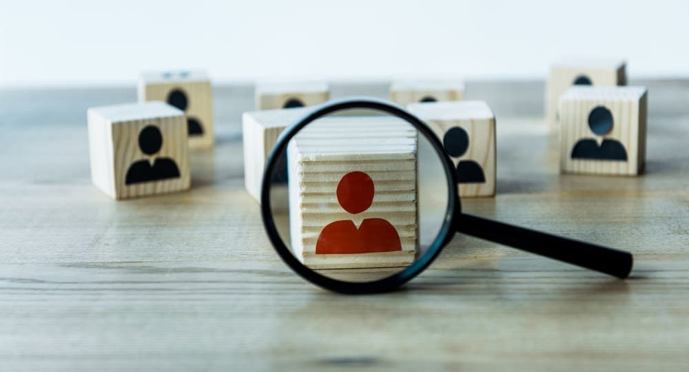 Servicio de reclutamiento externo: beneficios para equipos estables y costos controlados